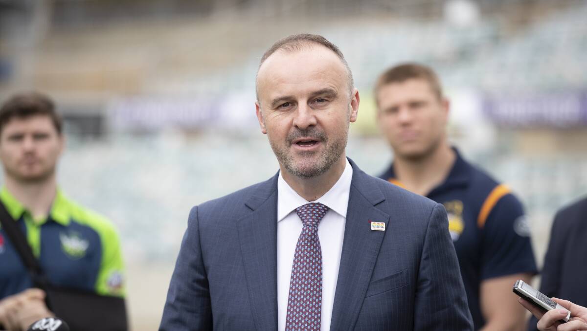 ACT Chief Minister Andrew Barr will work with the Raiders, Brumbies and Giants as the coronavirus disrupts sporting seasons. Picture: Sitthixay Ditthavong