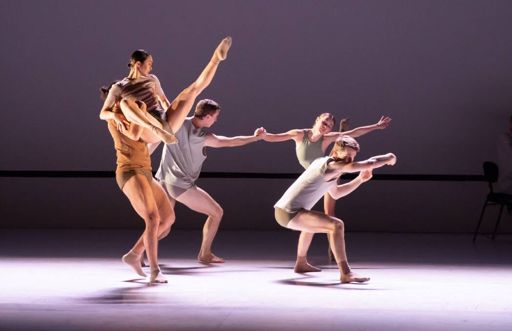 Sydney Dance Company's Impermanence is at the Canberra Theatre Centre this weekend. Picture: Sitthixay Ditthavong