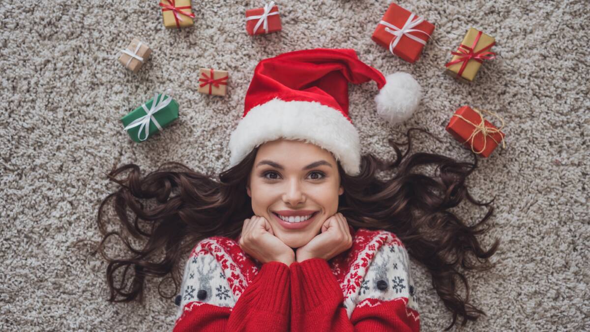 Being single doesn't equal a blue Christmas. Picture Shutterstock