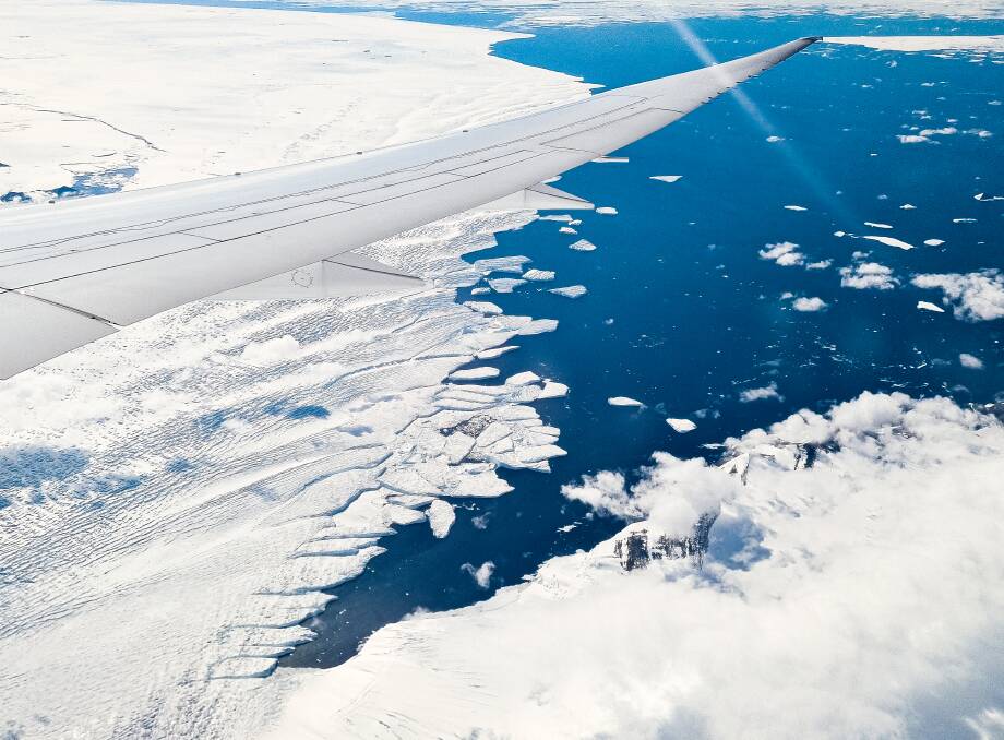 The Qantas Dreamliner Kookaburra soars over Antarctica. Pictures: Diana Streak