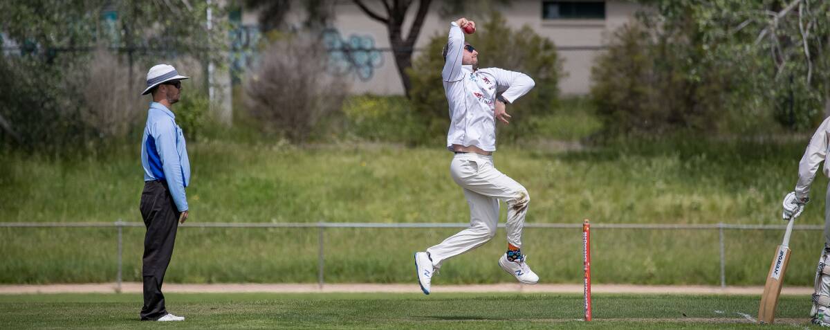 Western District's Blake Dean took 4-7 off just 2.4 overs. Picture: Sitthixay Ditthavong