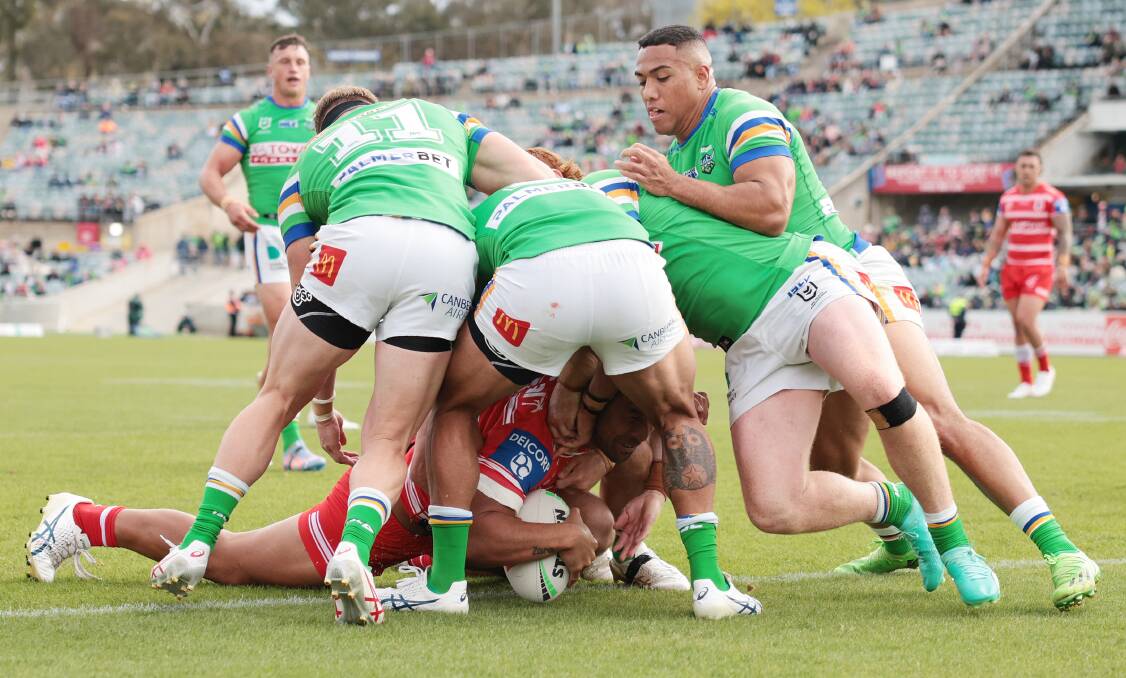 Dragons winger Tautau Moga scored the only points of the first half with this try in the 38th minute.