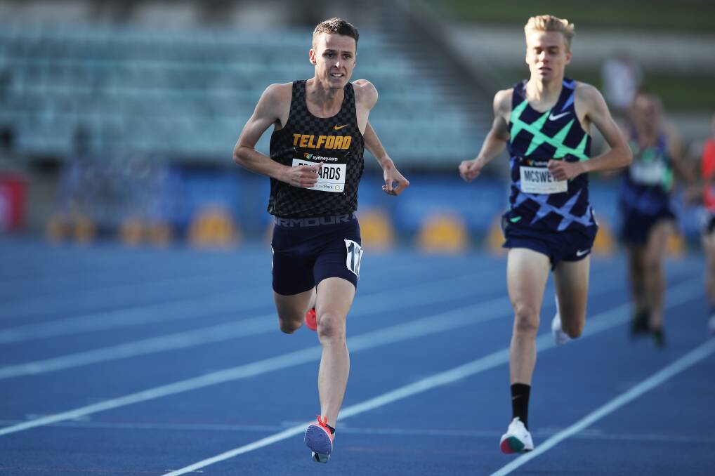 Jye Edwards beats Stewart McSweyn in the men's 1500m final during the Australian athletics championships at Sydney on Sunday. Picture: Getty Images