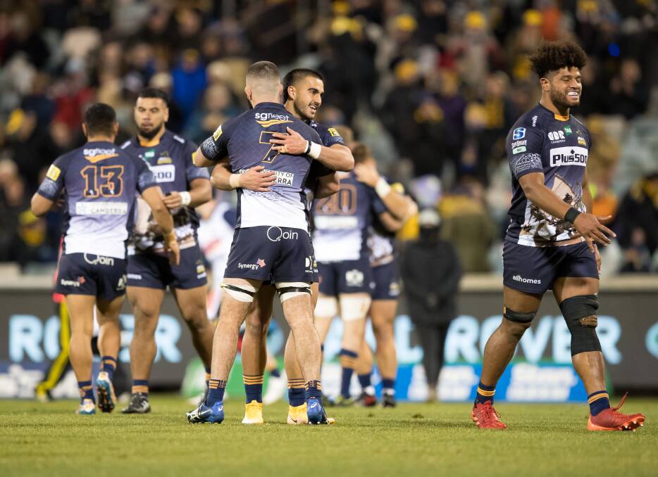 The Brumbies celebrate their first win the in Trans-Tasman Super Rugby competition. Picture: Sitthixay Ditthavong