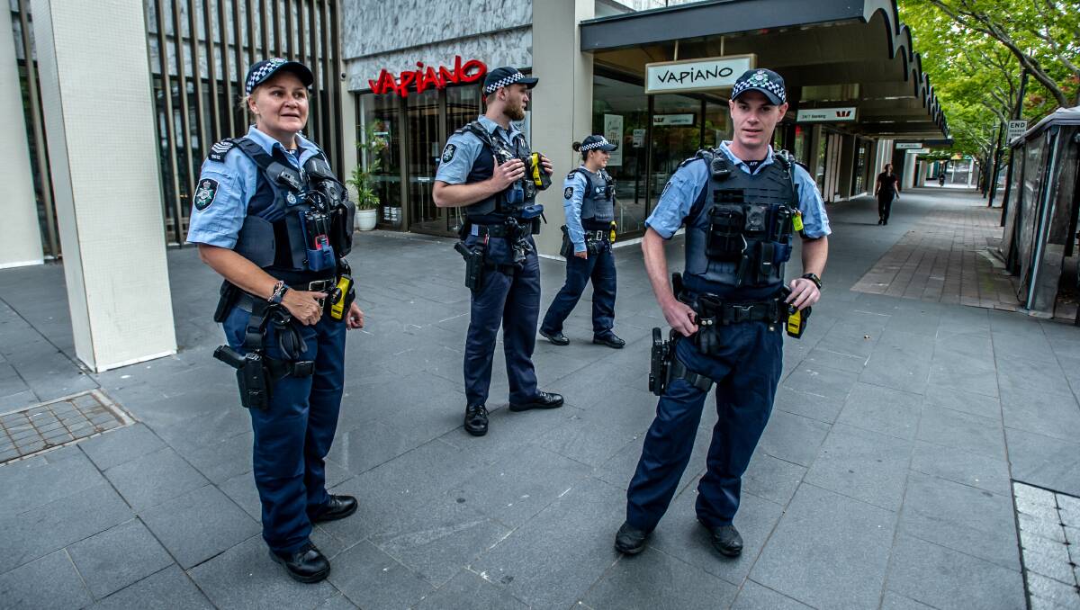 Myrde betale sig På hovedet af Australian Federal Police recruiting targeting females | The Canberra Times  | Canberra, ACT