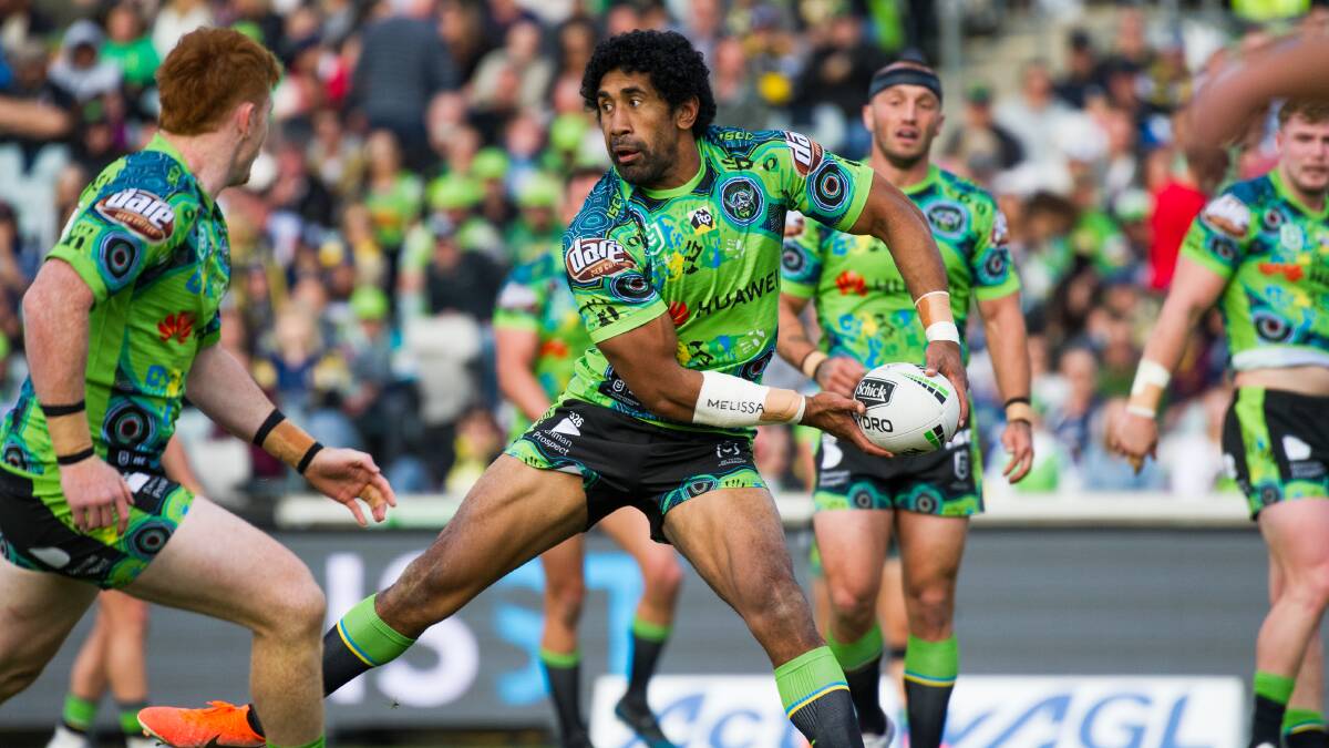 Sia Soliola is pulling on the boots again. Picture by Elesa Kurtz