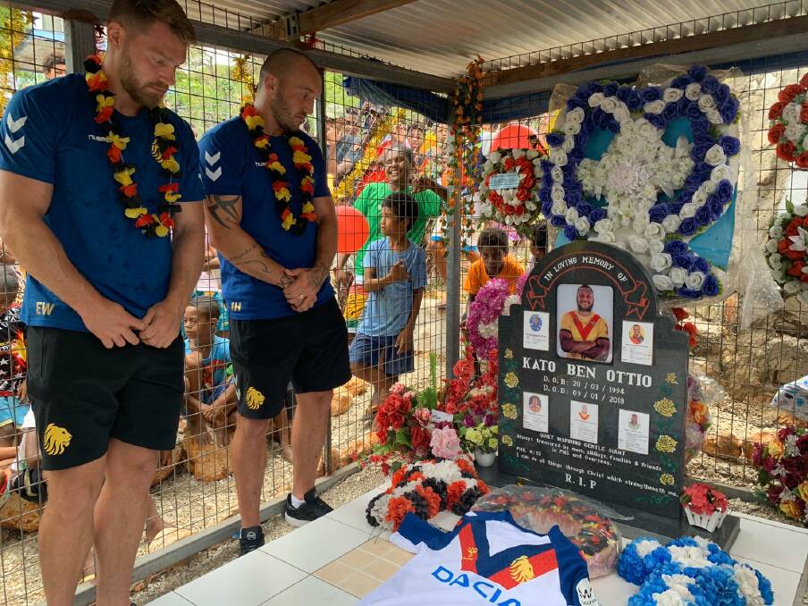 Elliott Whitehead and Josh Hodgson visit Ottio's grave as part of the Lions tour.