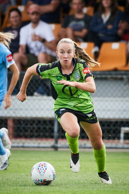 Laura Hughes is excited to challenge herself against Sydney's experienced midfield. Picture: Matt Loxton