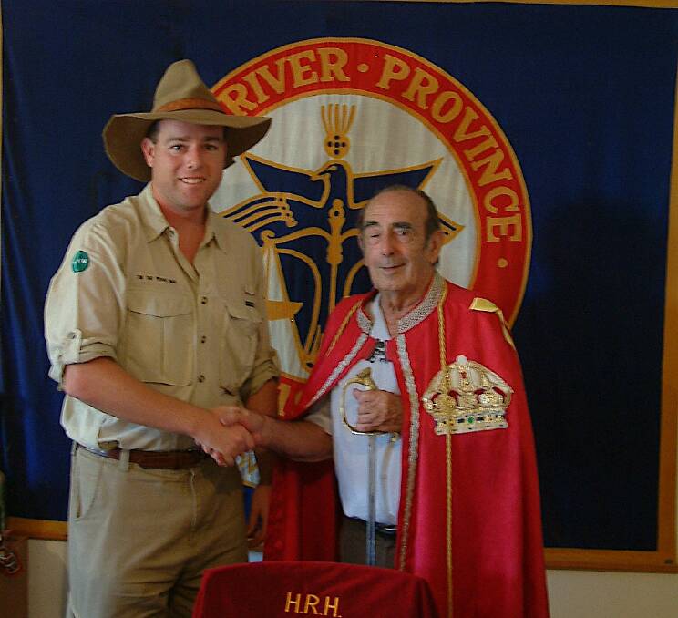 Tim meets Prince Leonard in 2003 at Hutt River Province. Photo: Tim the Yowie Man