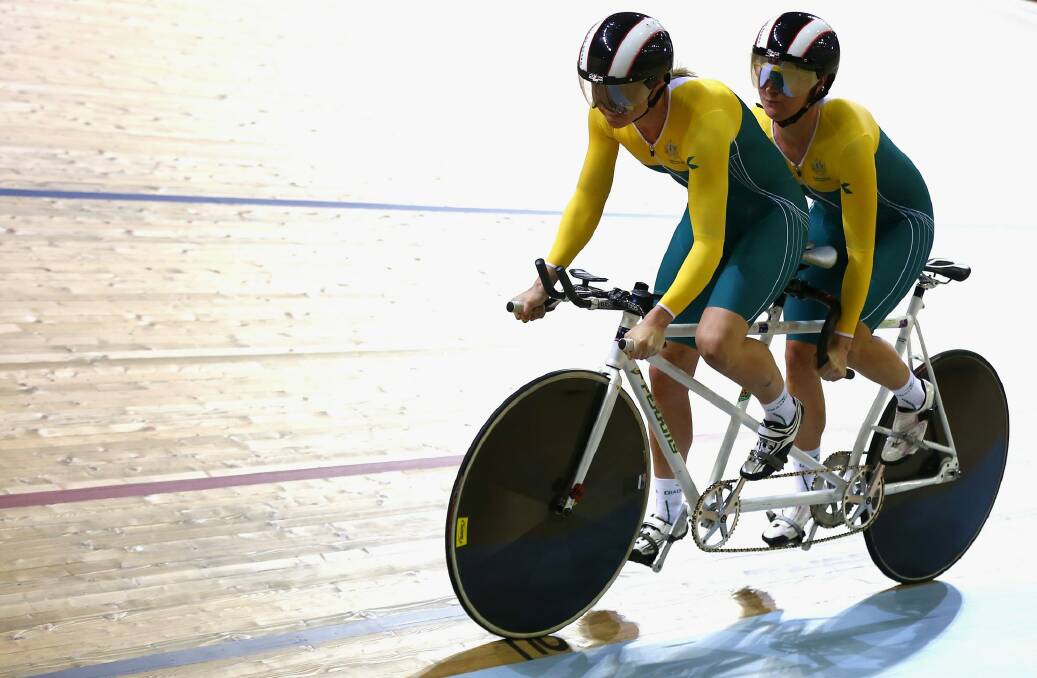 Brandie O'Connor and Breanna Hargrave of Australia in the 1000m Time Trial B2 Tandem. Photo: Getty Images