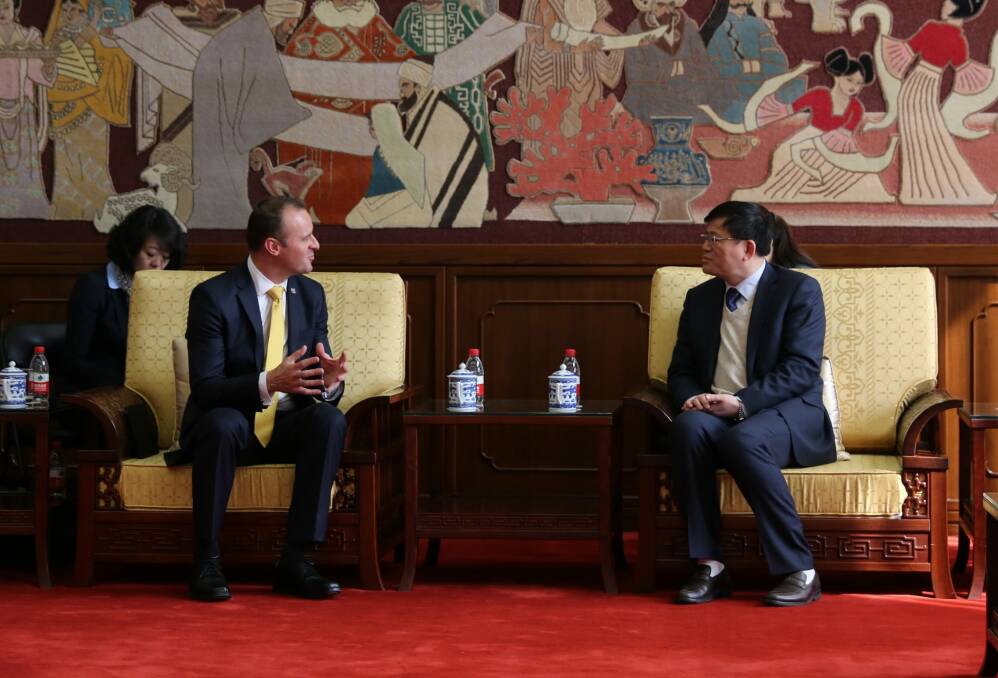 Chief Minister Andrew Barr meeting  National Library of China director Han Yongjin. Photo: Supplied