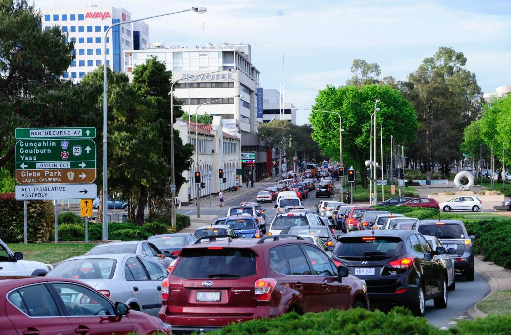Heavy traffic on Canberra's Northbourne Avenue.  Photo: Melissa Adams