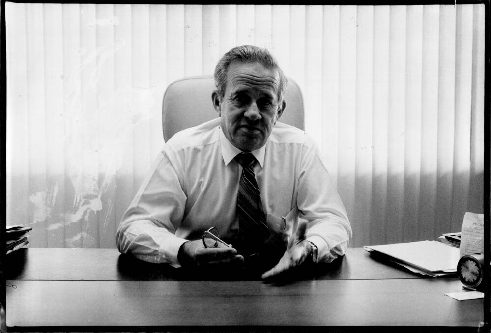 Sir Leo Hielscher in March 1987. Photo: Fairfax Media