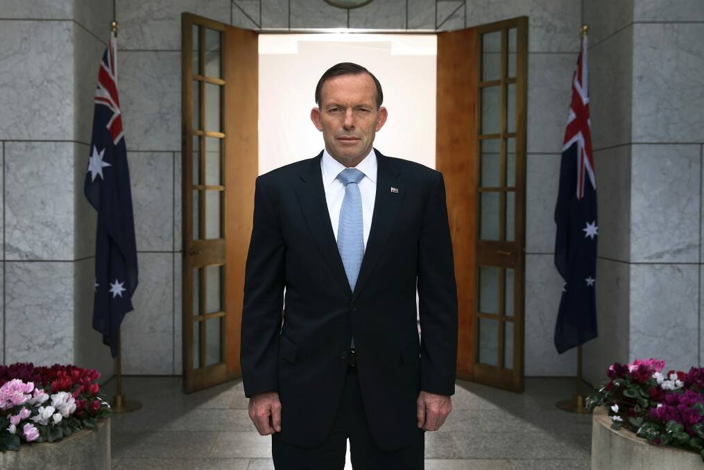 Tony Abbott wrongly assumes a large number of Australians have suddenly turned away from the major parties. Photo: Alex Ellinghausen