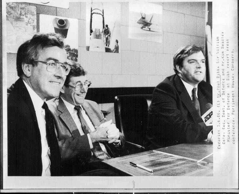 Paul Dibb (left), Sir William Cole and then defence minister Kim Beazley at the release of the Dibb report in 1986. Photo: Archives
