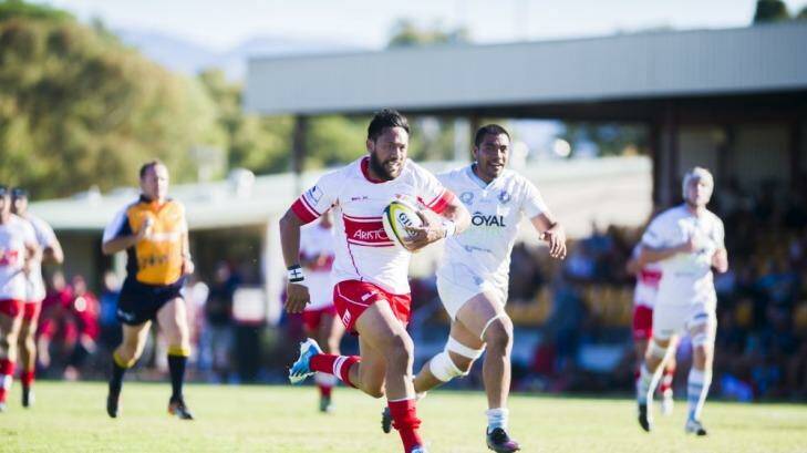 Christian Lealiifano runs from 40m to score a try in his first game after ankle surgery in a trial match between the Vikings and Royals at Viking Park. Photo: Rohan Thomson