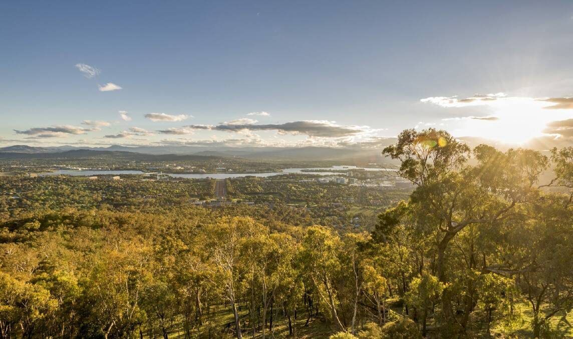 Mount Ainslie Lookout. Photo: Chris Holly