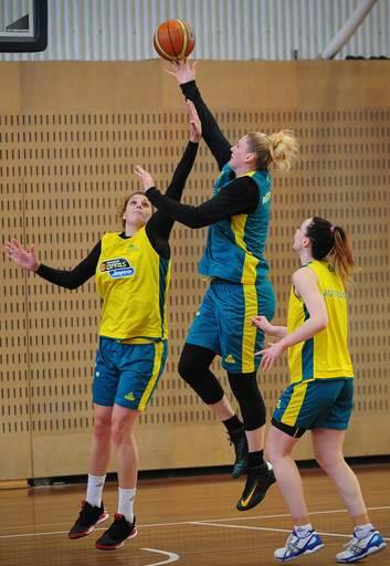Lauren Jackson during Opals training in Canberra on Thursday. Photo: Katherine Griffiths