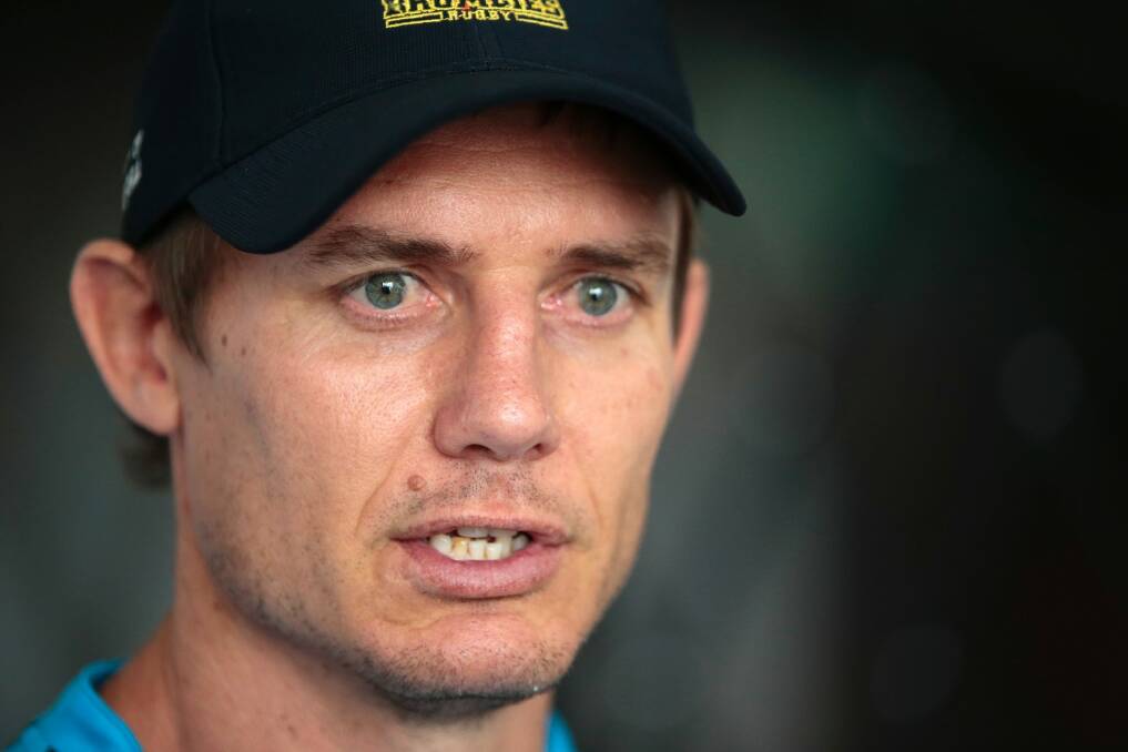 Brumbies coach Stephen Larkham put rivalries on hold to speak with Michael Cheika this week. Photo: Jeffrey Chan