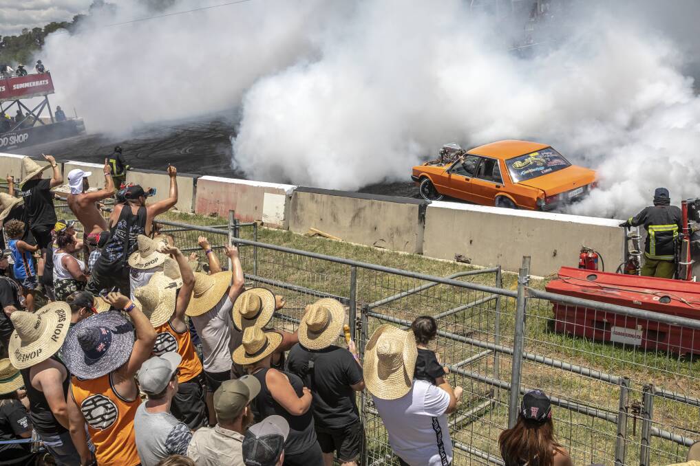 Action from the Summernats burnout championships on Sunday.  Photo: Sitthixay Ditthavong