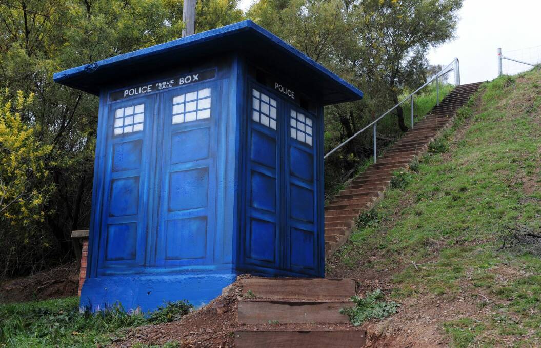 The Doctor Who Tardis near the Red Hill Lookout. Photo: Graham Tidy