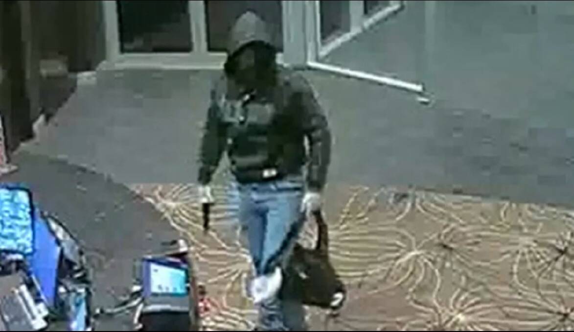 Police Release Cctv Footage Of Armed Robbery At Calwell Club The Canberra Times Canberra Act