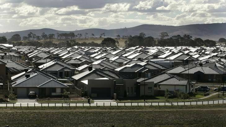 Housing estates in north Canberra. Photo: Andrew Sheargold