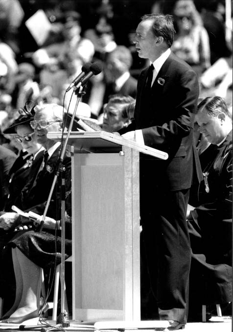 Former Prime Minister Paul Keating delivers his speech at the funeral service and entombment of the unknown Australia soldier.  Photo: Graham Tidy