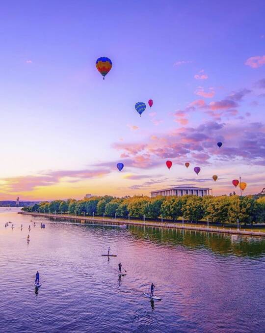 Early bird Elvin features again with her shot of the Balloon Spectacular. Photo: @carolelvin