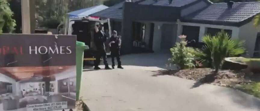 Police at the scene on the day of the shooting, Photo: Nine News Queensland - Twitter