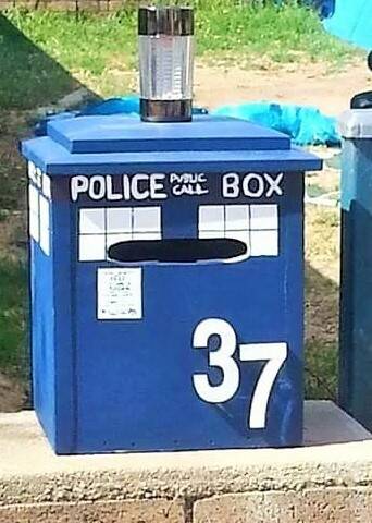A Dr Who-inspired letterbox at The Rock near Wagga Wagga. Photo: Rachel O'Reilly