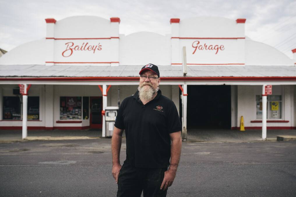  Bailey's Garage owner Craig Southwell outside the traditional garage in Main Street, Gunning. Photo: Rohan Thomson
