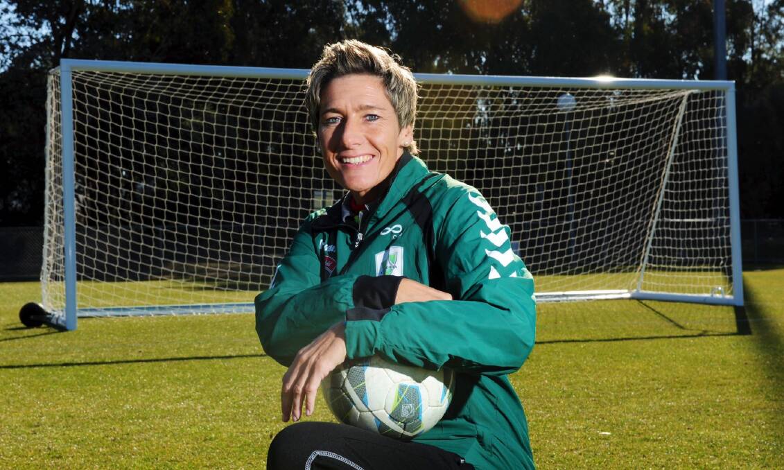 Canberra United coach Elisabeth Migchelsen won't be returning next season after becoming the assistant coach for the South African women's national team. Photo: Graham Tidy