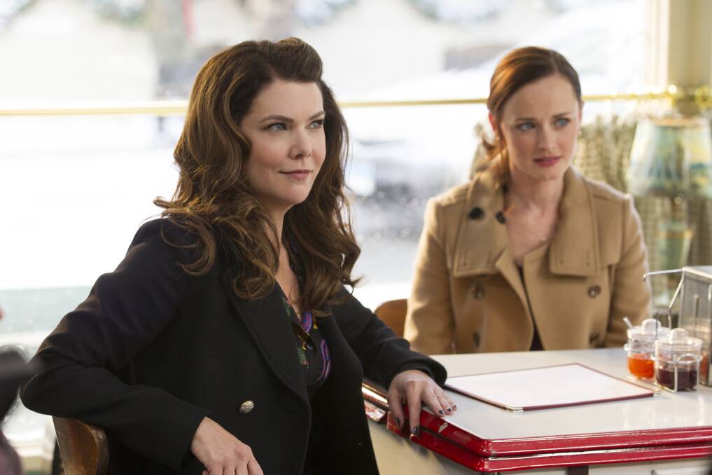 Lauren Graham (left) and Alexis Bledel in a scene from "Gilmore Girls: A Year In The Life."  Photo: Netflix