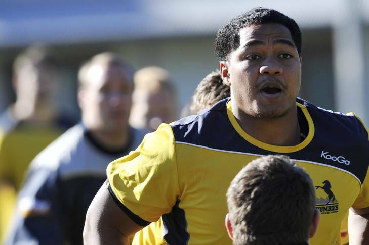 Ita Vaea trains with the Brumbies on Sunday ahead of Tuesday night's clash against Wales at Canberra Stadium. Photo: Jay Cronan