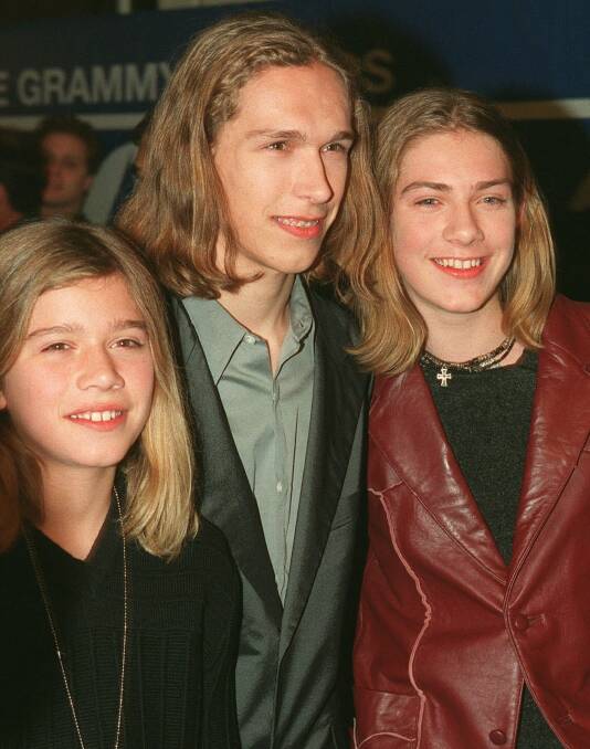 Hanson, from left, Zac, Isaac, center, and Taylor, arrive at Radio City Music Hall in New York, for the 40th annual Grammy Awards in 1998. Photo: Todd Plitt
