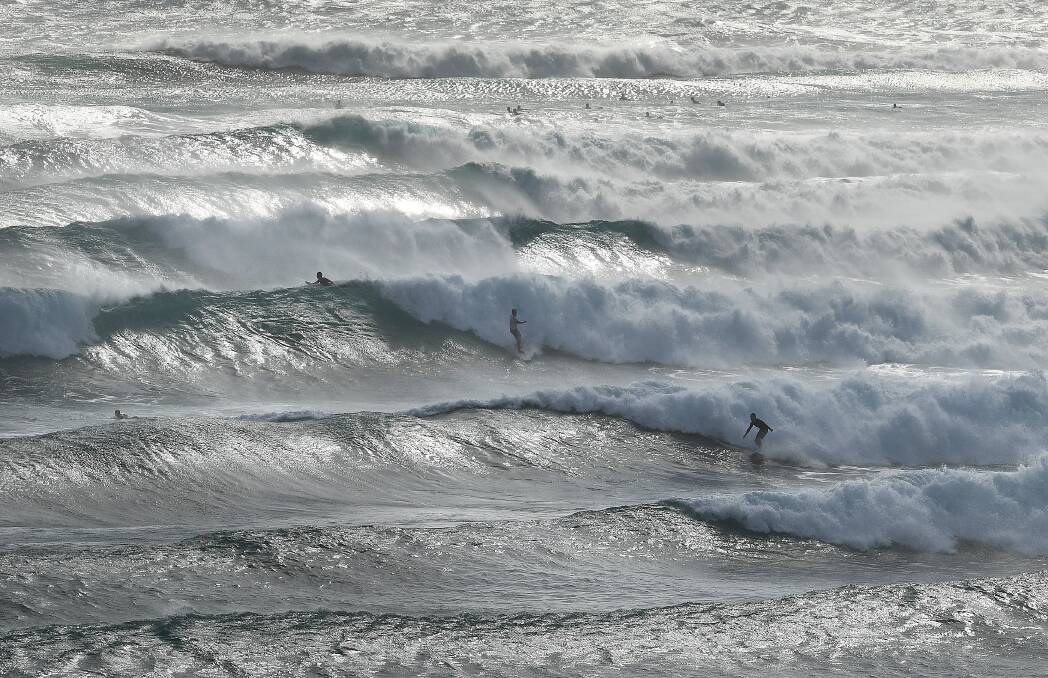 Swell from Cyclone Oma on the Gold Coast. Photo: Dave Hunt/AAP