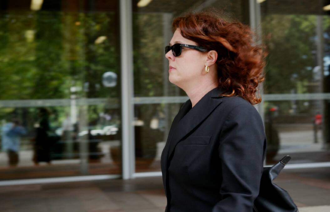 Legal battle: Former Oracle manager Rebecca Richardson leaves court in 2012. Photo: Jim Rice