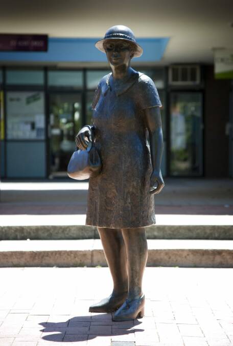 How the Stepping Out statue looked before it was stolen. Photo: Elesa Kurtz