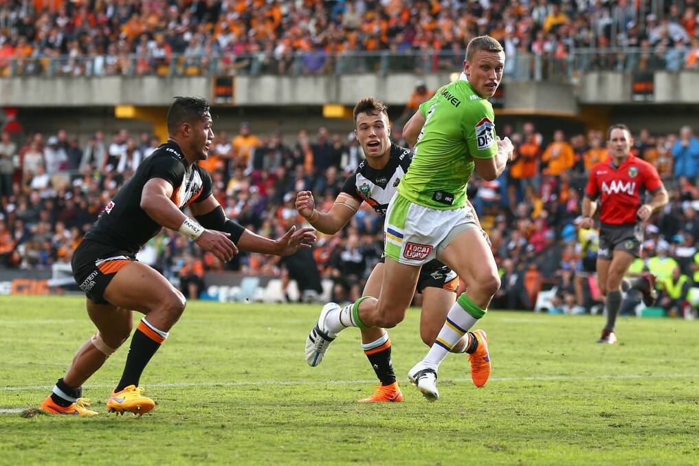 Raiders fullback Jack Wighton likes the atmosphere at suburban grounds. Photo: Getty Images