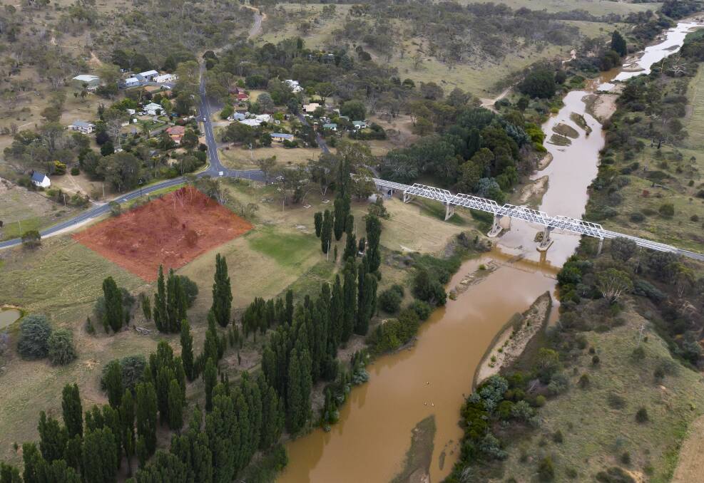 The site of the proposed firefighting water supply and landscaping works on the banks of the Murrumbidgee River. Photo: Supplied
