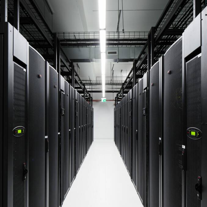 Microsoft goes after APS cloud in new deal with Canberra Data Centres ...