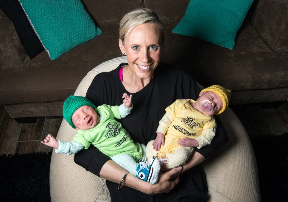 Shock return: Renae Ingles with twins Milla and Jacob in 2016. Photo: Justin McManus