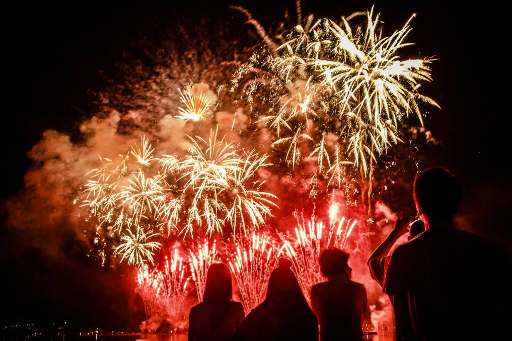 Canberra Times photographer Sitthixay Ditthavong says you don't need fancy equipment to take spectacular photos of fireworks. Photo: Sitthixay Ditthavong