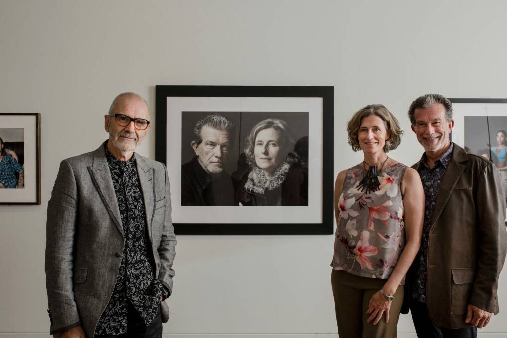 Gary Grealy, with Alison Mackay and Richard Morecroft and the winning portrait.  Photo: Jamila Toderas
