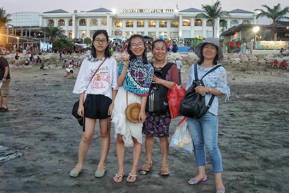 Dian Yu (second from left) and her friends in Bali. Photo: Amilia Rosa