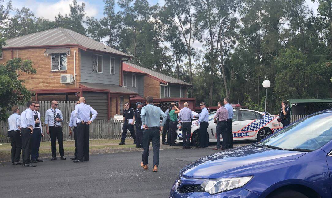 A homicide squad and Mount Gravatt detectives at the crime scene where a 42-year-old man was fatally stabbed in Brisbane's southside. Photo: Harry Clarke, Nine News Queensland