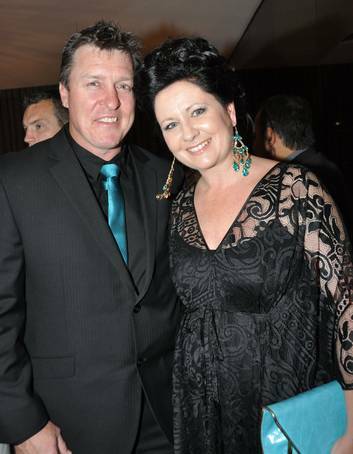 Canberra Raiders coach David Furner and his wife Kellie, who has been battling breast cancer. Photo: Lyn Mills