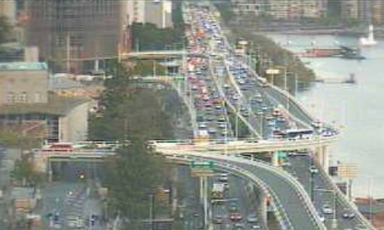 A south-facing traffic camera shows the congestion on the Riverside Expressway heading out of Brisbane City at 5pm. Photo: Department of Transport and Main Roads