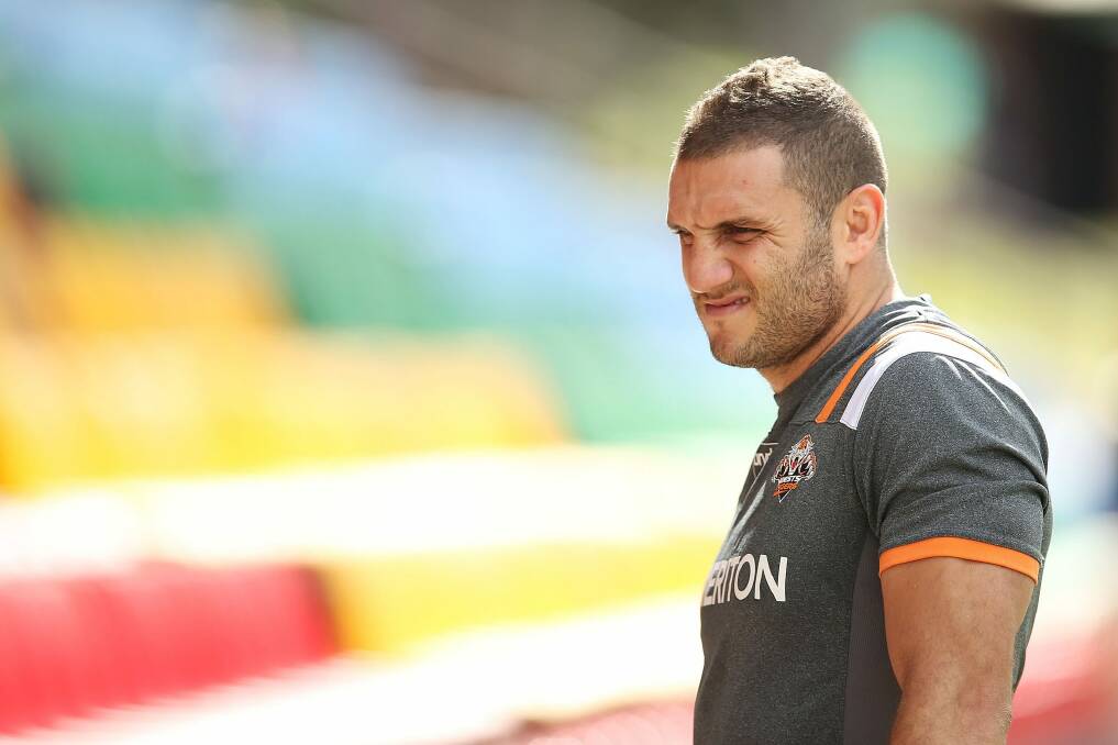 Robbie Farah has been told he'll be playing reserve grade in 2016 if he can't find a new club. Photo: Brendon Thorne